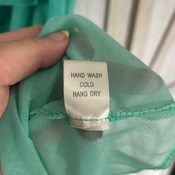 Green Ruffled Strapless Dress - Picture 4 of 9